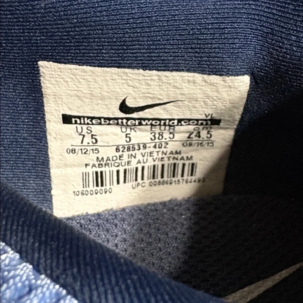 Women’s Nike Lunarlon golf shoes - Picture 5 of 6